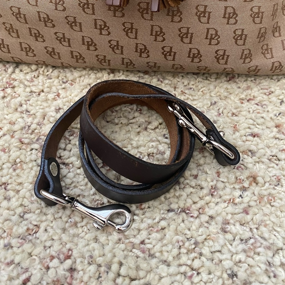 ❤️ Dooney & Bourke Bag - Picture 4 of 12